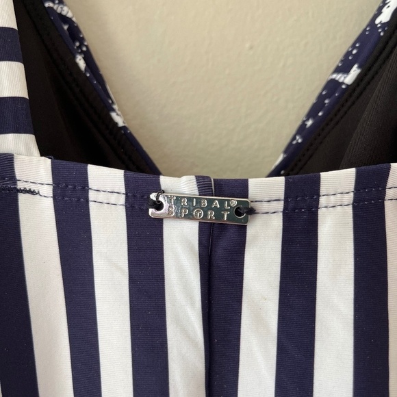 Tribal Sport XL Navy UPF 50 V neck One Piece Swimsuit Stretch Tummy Control NWOT - Picture 7 of 9